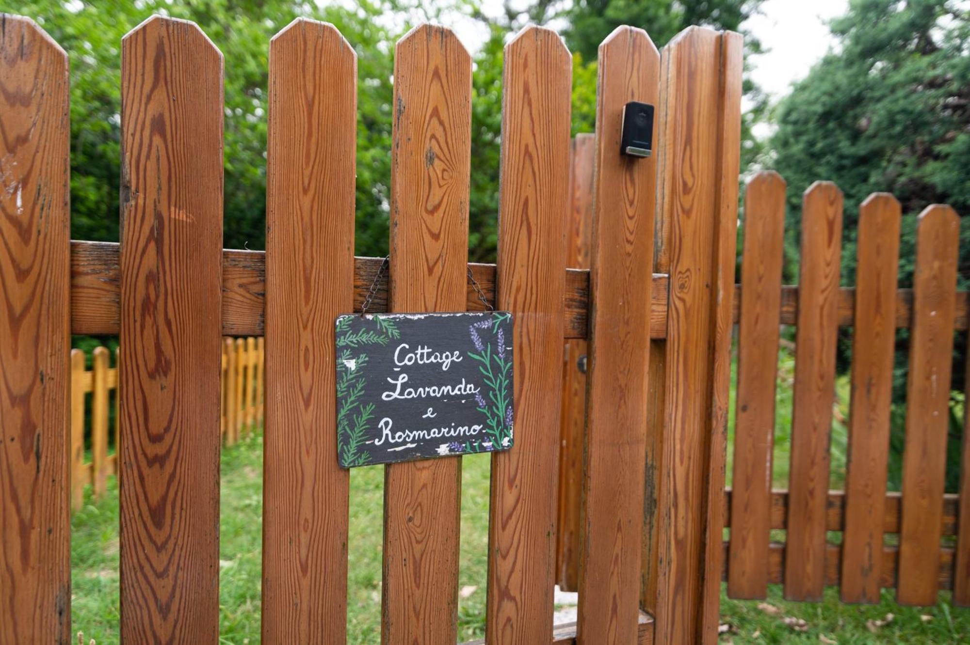 Cottage Lavanda E Rosmarino Lavis Zewnętrze zdjęcie